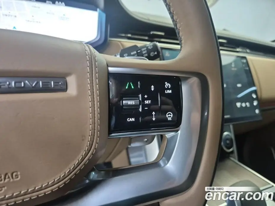 Land Rover Range Rover 2022 4.4 автомат (гидро), фото 16