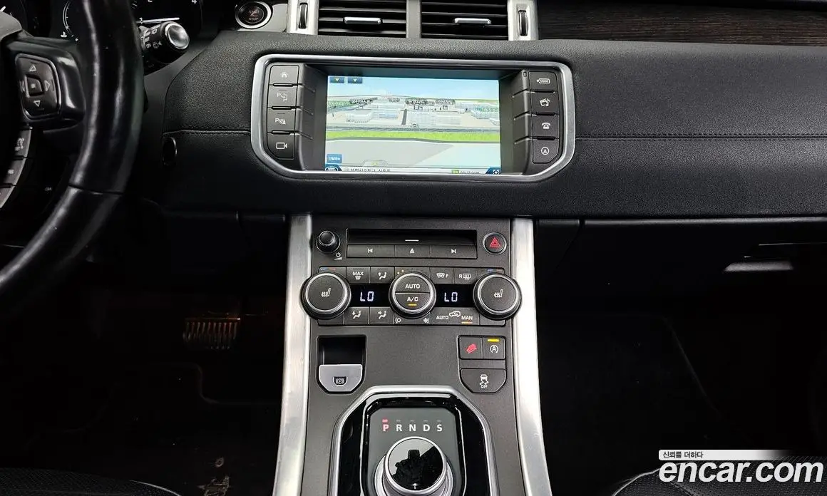Land Rover Range Rover Evoque 2015 2.0 автомат (гидро), фото 13