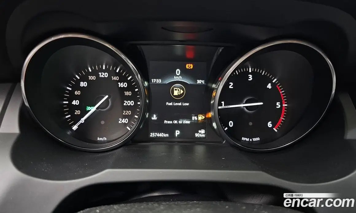 Land Rover Range Rover Evoque 2015 2.0 автомат (гидро), фото 8