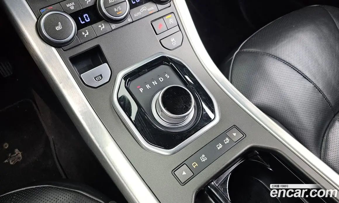 Land Rover Range Rover Evoque 2015 2.0 автомат (гидро), фото 9
