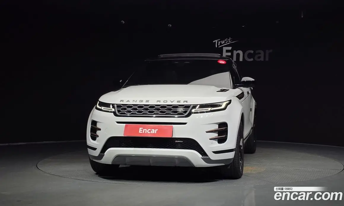 Land Rover Range Rover Evoque 2022 2.0 автомат (гидро), фото 3