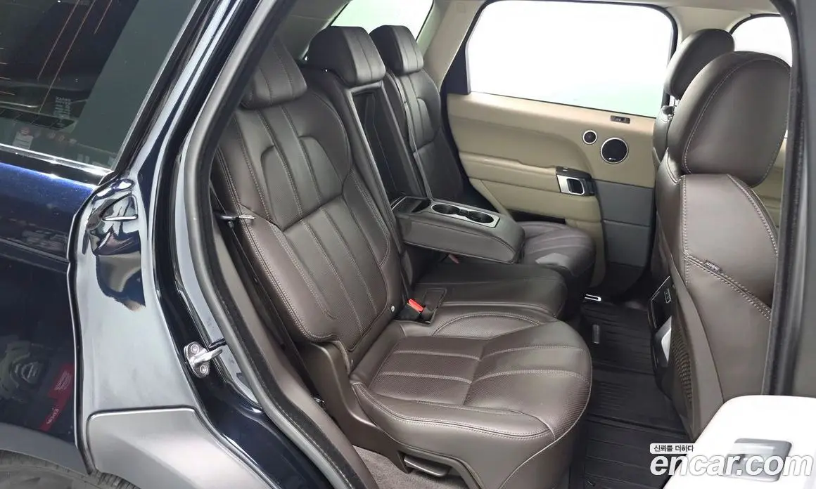 Land Rover Range Rover Sport 2016 3.0 автомат (гидро), фото 16