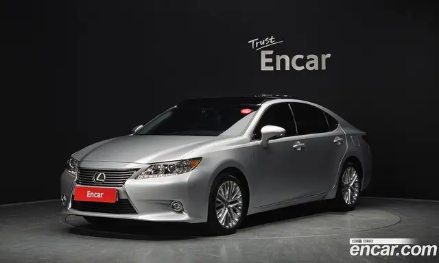 Lexus ES, 2015, 137 968 км