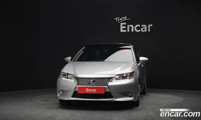 Lexus ES 2015 3.5 автомат (гидро), миниатюра 3