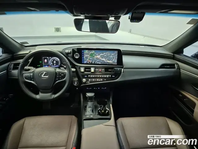 Lexus ES 2024 2.5 автомат (гидро), миниатюра 7
