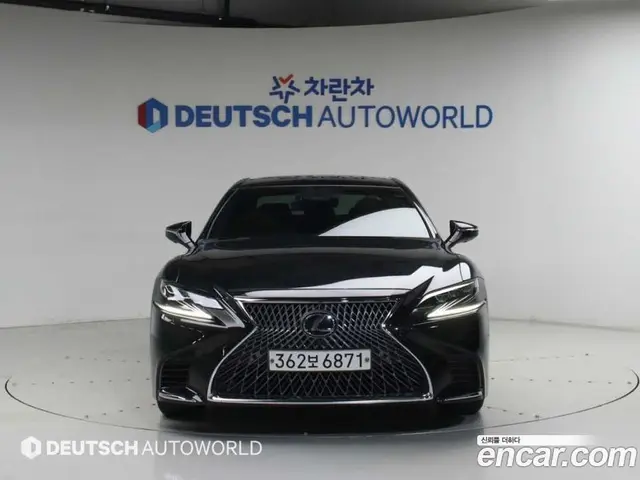Lexus LS 2018 3.4 автомат (гидро), миниатюра 3