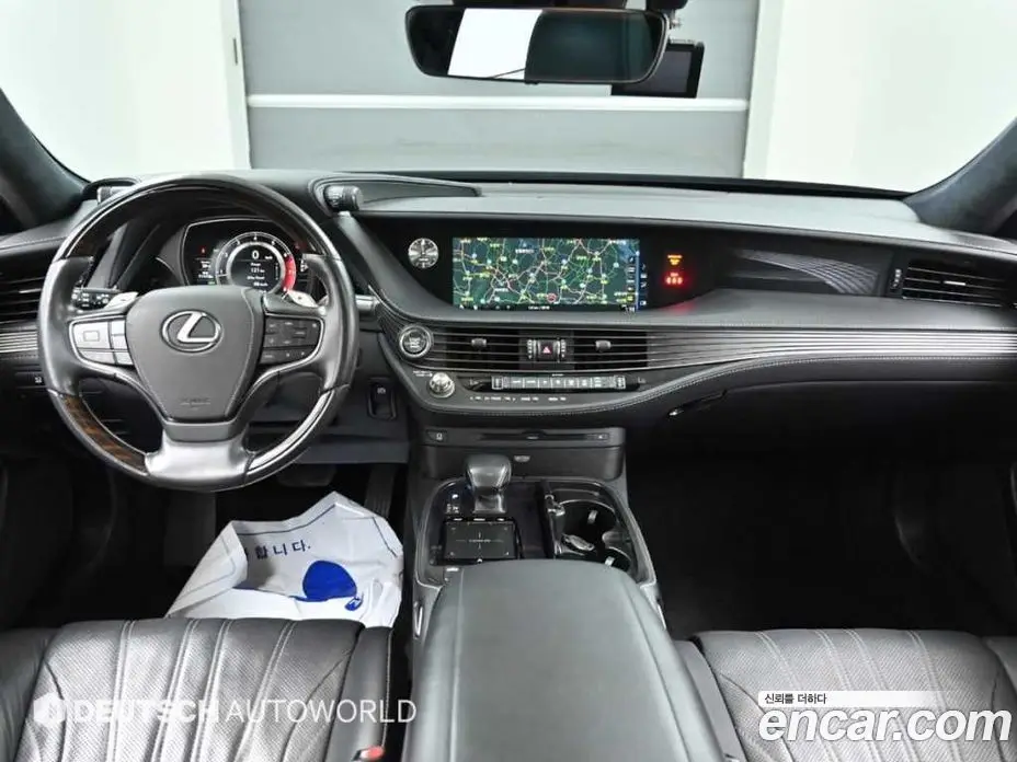 Lexus LS 2018 3.4 автомат (гидро), фото 7