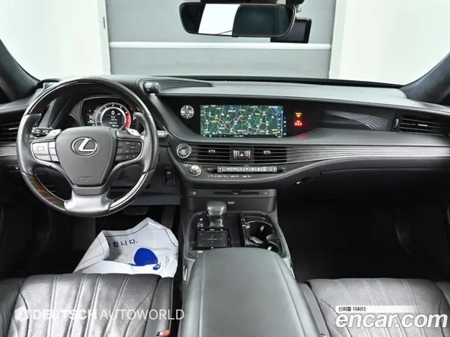 Lexus LS 2018 3.4 автомат (гидро), миниатюра 7