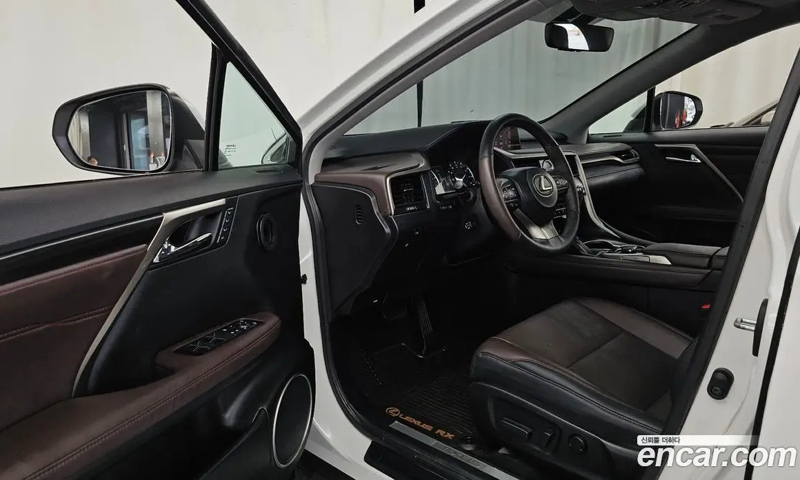Lexus RX 2016 3.5 автомат (гидро), фото 10