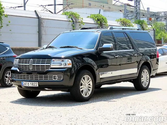 Lincoln Navigator, 2014, 60 802 км