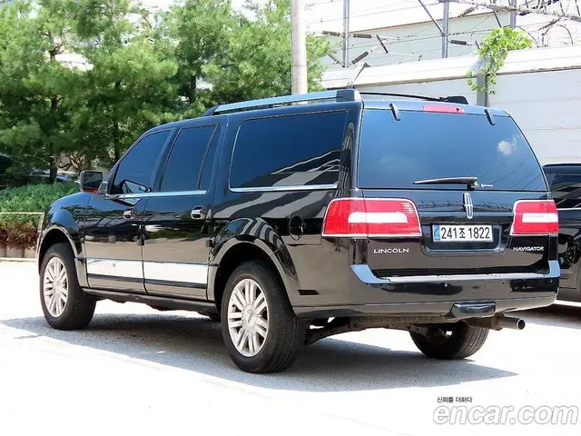 Lincoln Navigator 2014 5.4 автомат (гидро), миниатюра 2