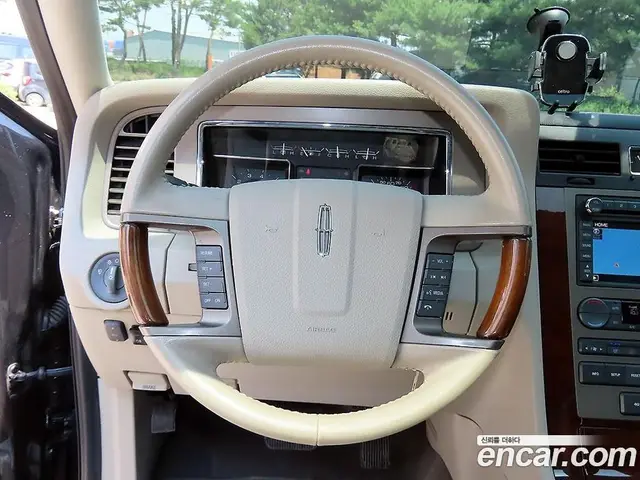 Lincoln Navigator 2014 5.4 автомат (гидро), миниатюра 12