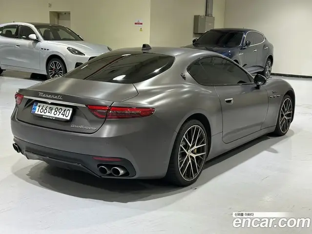 Maserati GranTurismo 2024 3.0 автомат (гидро), миниатюра 2