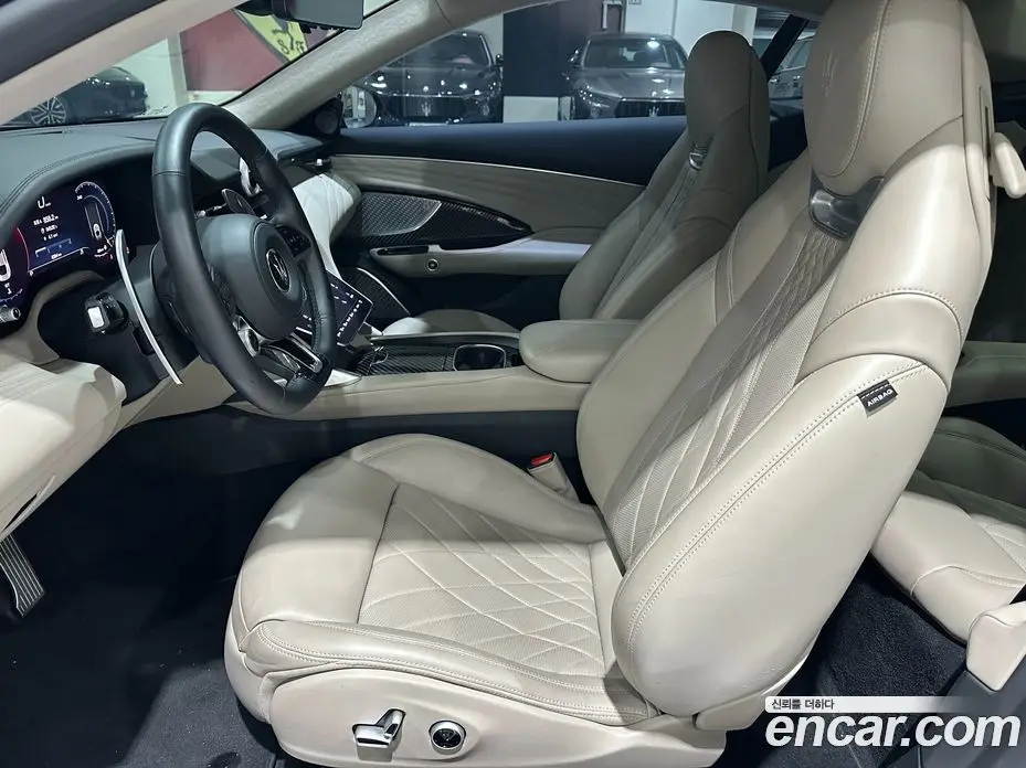 Maserati GranTurismo 2024 3.0 автомат (гидро), фото 12