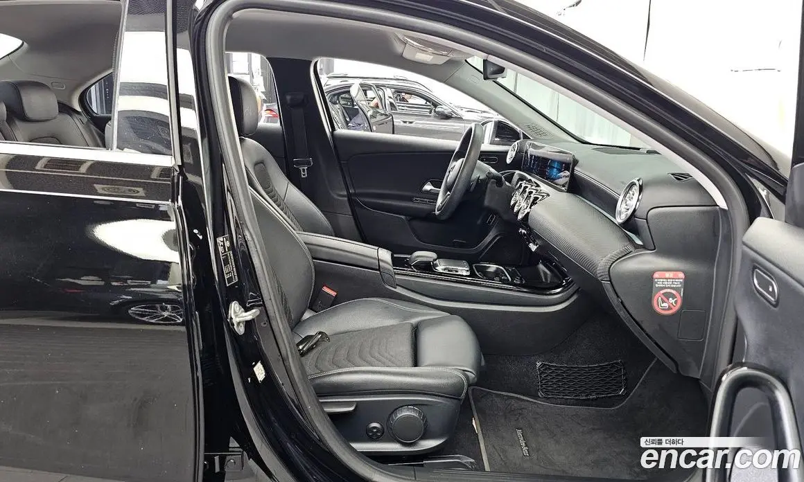 Mercedes-Benz A-Class 2020 2.0 автомат (гидро), фото 11