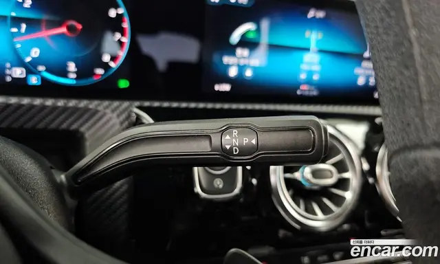 Mercedes-Benz A-Class 2020 2.0 автомат (гидро), миниатюра 9