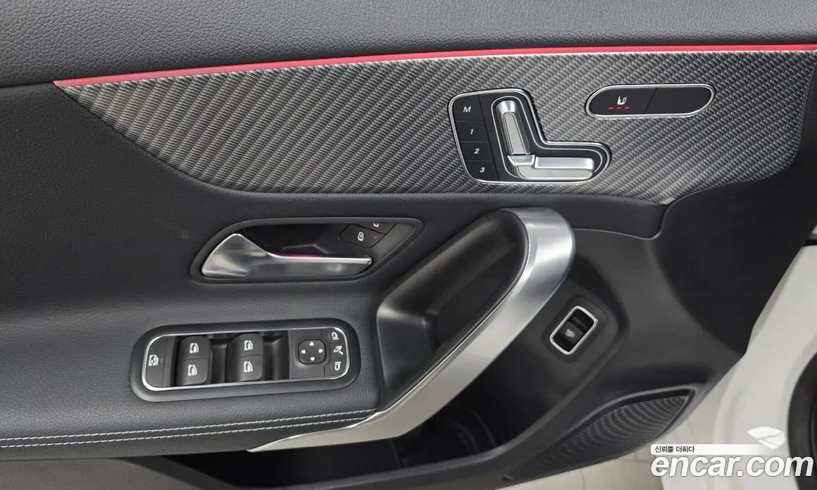 Mercedes-Benz A-Class 2024 1.9 автомат (гидро), фото 25