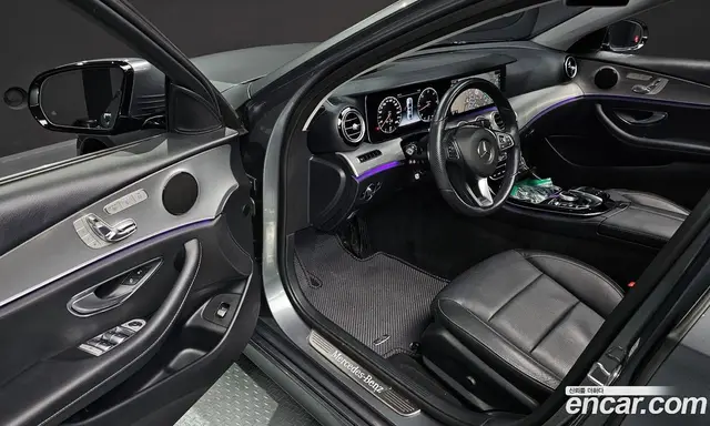 Mercedes-Benz E-Class 2017 3.0 автомат (гидро), миниатюра 10