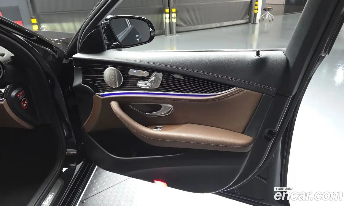 Mercedes-Benz E-Class 2022 3.0 автомат (гидро), фото 14