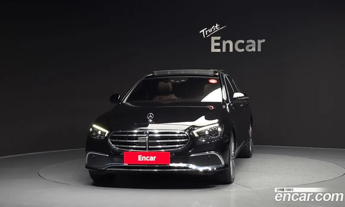 Mercedes-Benz E-Class 2022 3.0 автомат (гидро), фото 3