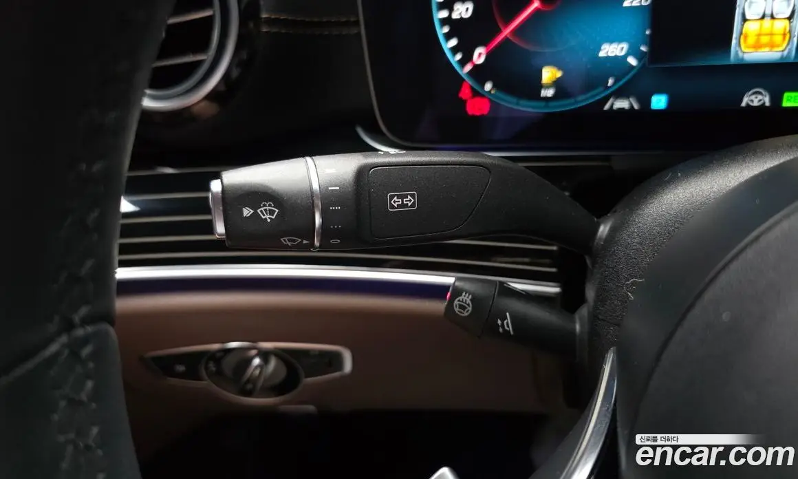 Mercedes-Benz E-Class 2022 3.0 автомат (гидро), фото 25