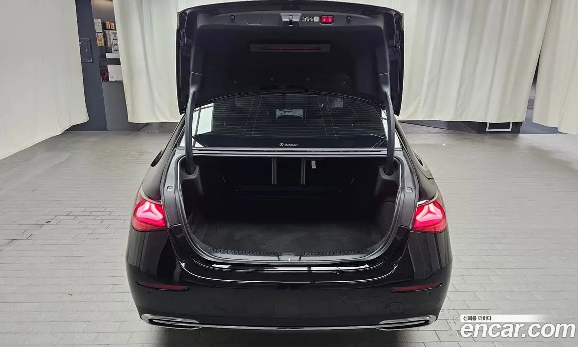 Mercedes-Benz E-Class 2024 2.0 автомат (гидро), фото 21