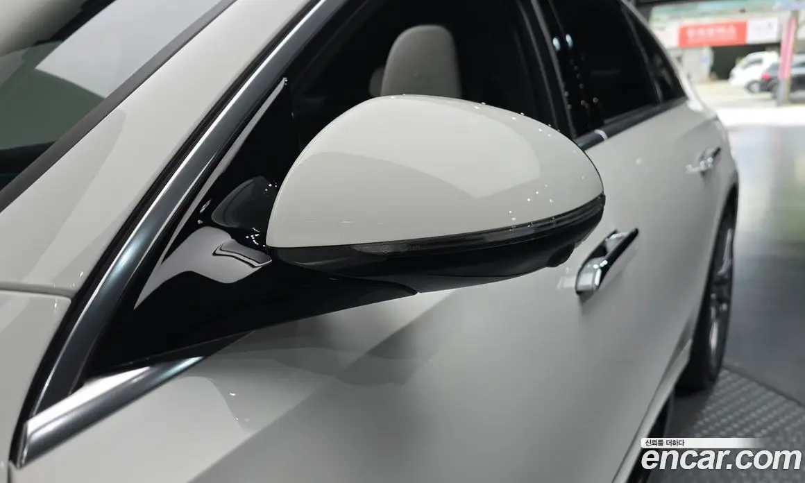 Mercedes-Benz E-Class 2025 3.0 автомат (гидро), фото 30