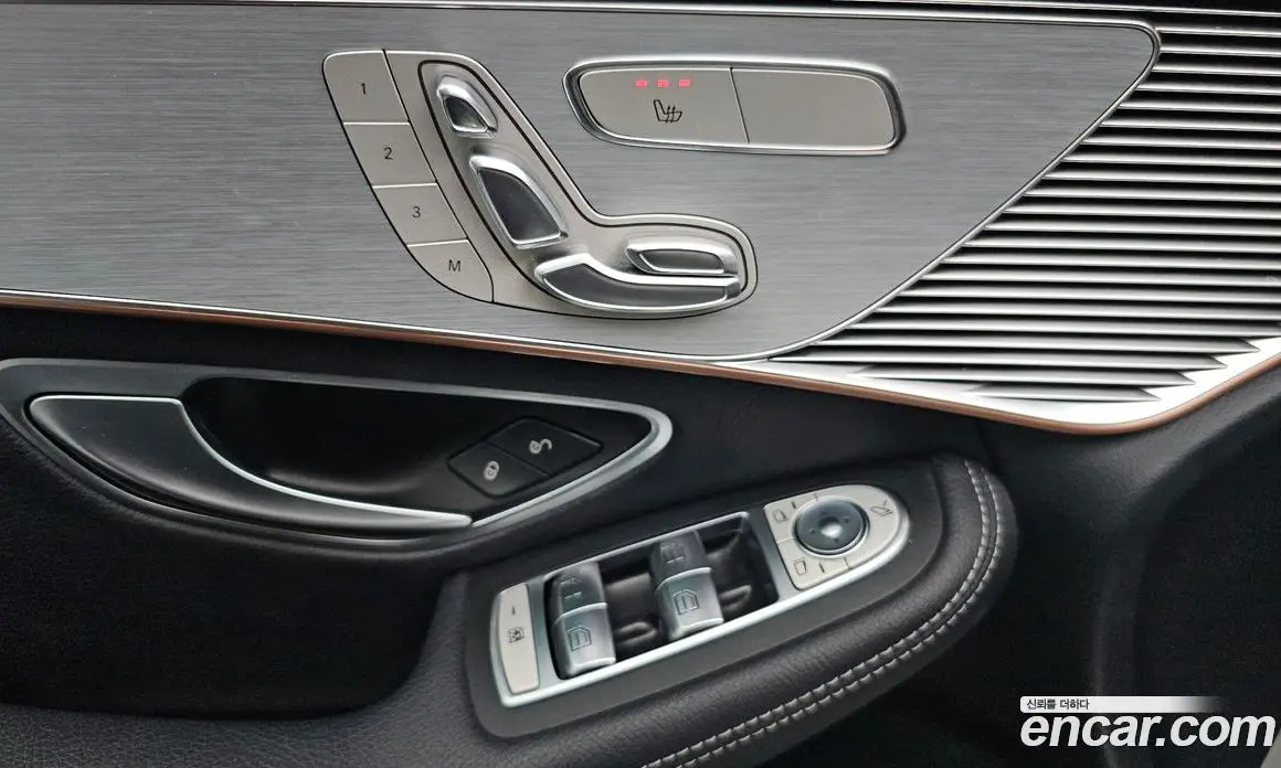 Mercedes-Benz EQC 2020 0.2 автомат (гидро), фото 13