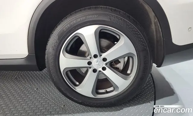 Mercedes-Benz GLC-Class 2019 2.0 автомат (гидро), миниатюра 7