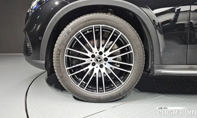 Mercedes-Benz GLC-Class 2025 2.0 автомат (гидро), миниатюра 5
