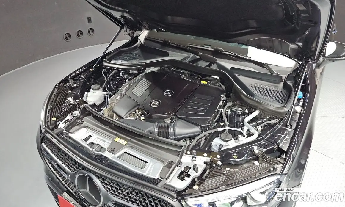 Mercedes-Benz GLC-Class 2025 2.0 автомат (гидро), фото 6