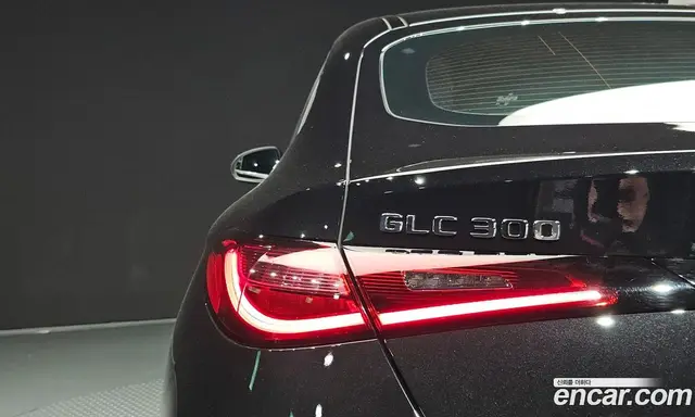 Mercedes-Benz GLC-Class 2025 2.0 автомат (гидро), миниатюра 9
