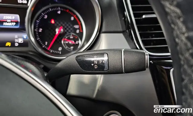 Mercedes-Benz GLE-Class 2018 3.0 автомат (гидро), миниатюра 12