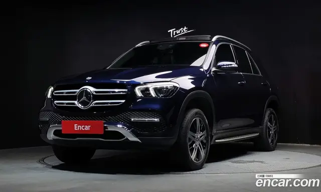 Mercedes-Benz GLE-Class 2020 1.9 автомат (гидро), миниатюра 1