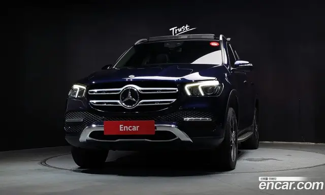 Mercedes-Benz GLE-Class 2020 1.9 автомат (гидро), миниатюра 3