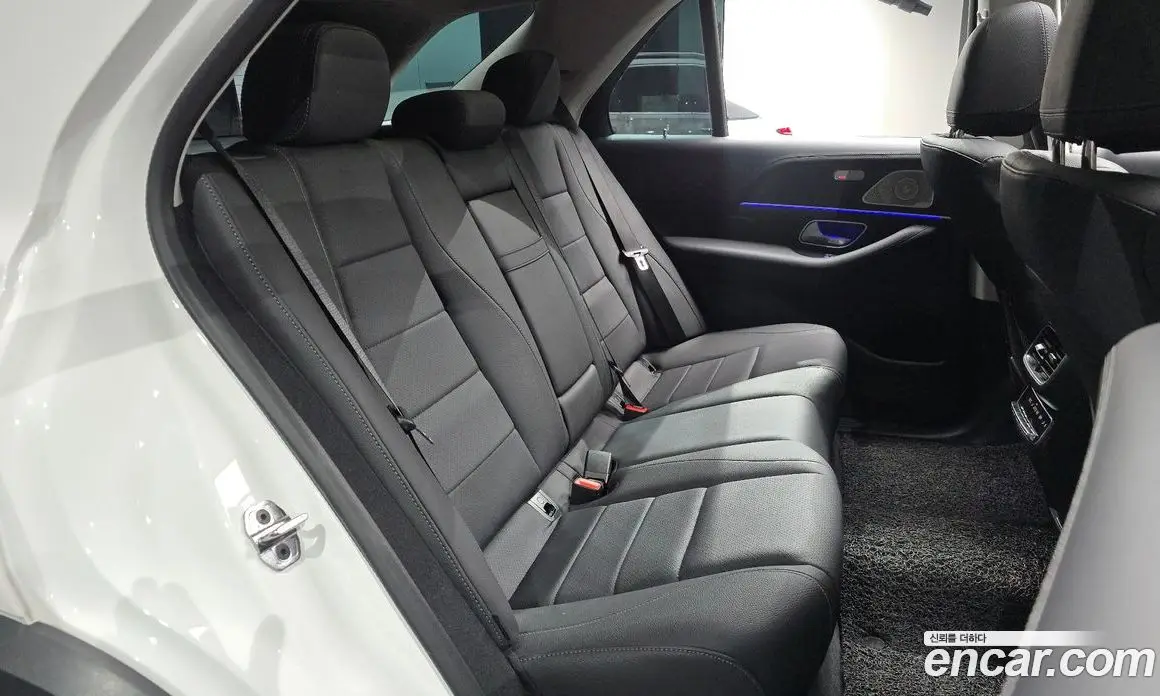 Mercedes-Benz GLE-Class 2025 2.0 автомат (гидро), фото 17