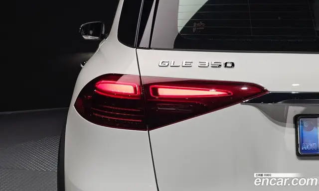 Mercedes-Benz GLE-Class 2025 2.0 автомат (гидро), миниатюра 9