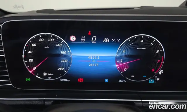 Mercedes-Benz GLS-Class 2024 4.0 автомат (гидро), миниатюра 11