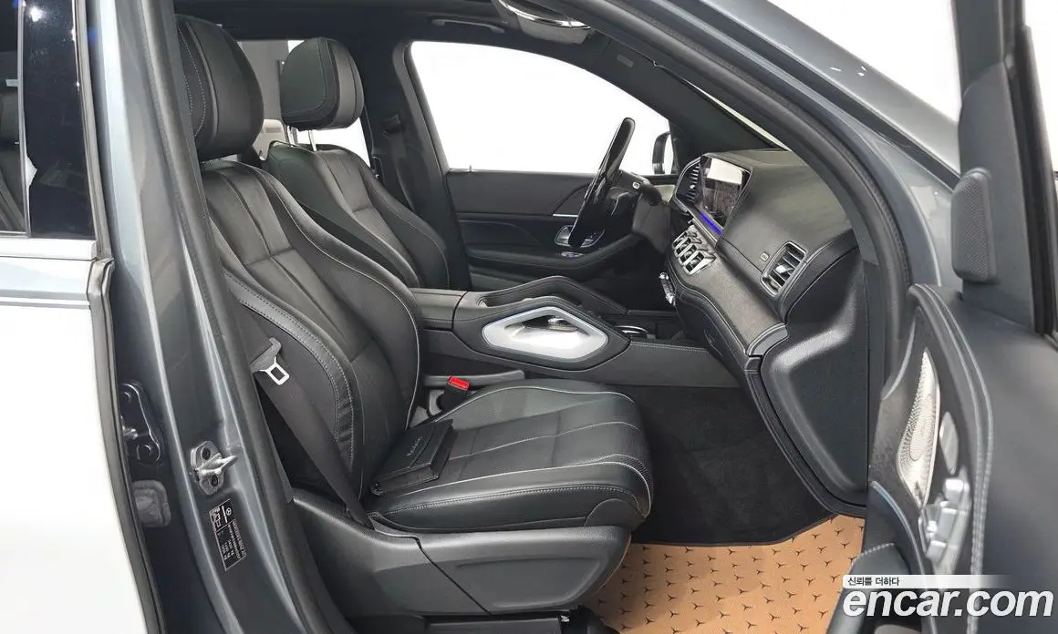 Mercedes-Benz GLS-Class 2024 4.0 автомат (гидро), фото 16