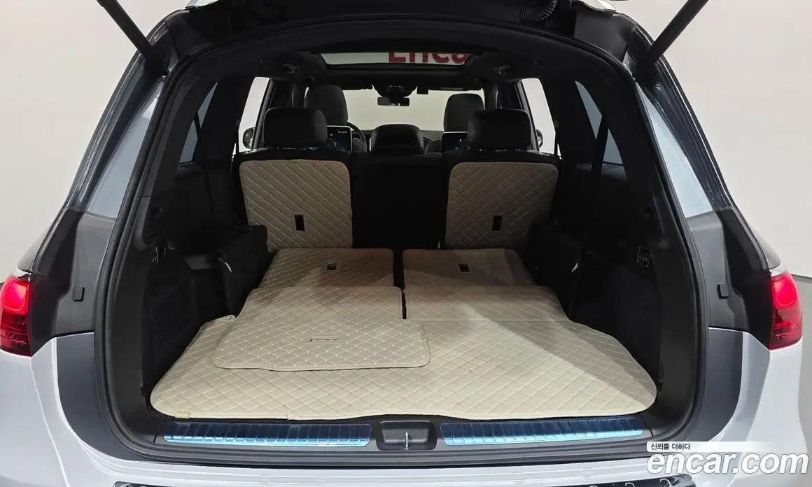 Mercedes-Benz GLS-Class 2024 4.0 автомат (гидро), фото 35