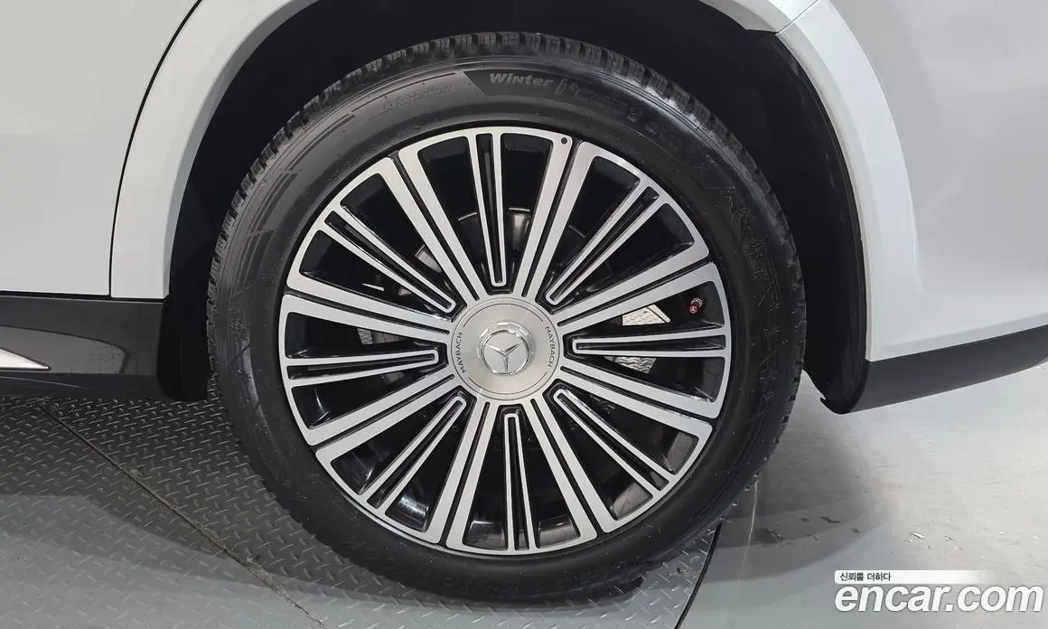 Mercedes-Benz GLS-Class 2024 4.0 автомат (гидро), фото 7