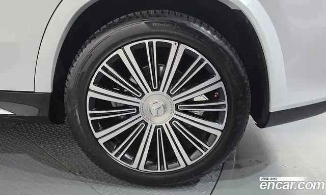 Mercedes-Benz GLS-Class 2024 4.0 автомат (гидро), миниатюра 7