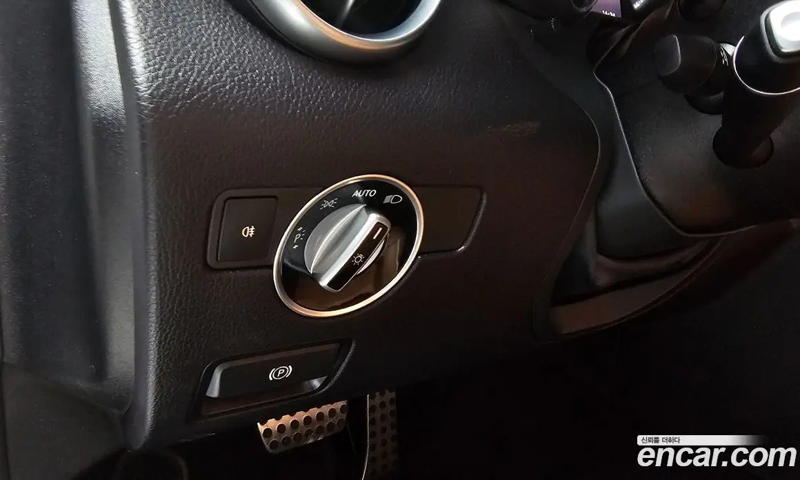 Mercedes-Benz SLC-Class 2018 3.0 автомат (гидро), фото 24