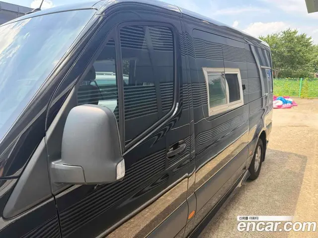 Mercedes-Benz Sprinter 2022 3.0 автомат (гидро), миниатюра 2