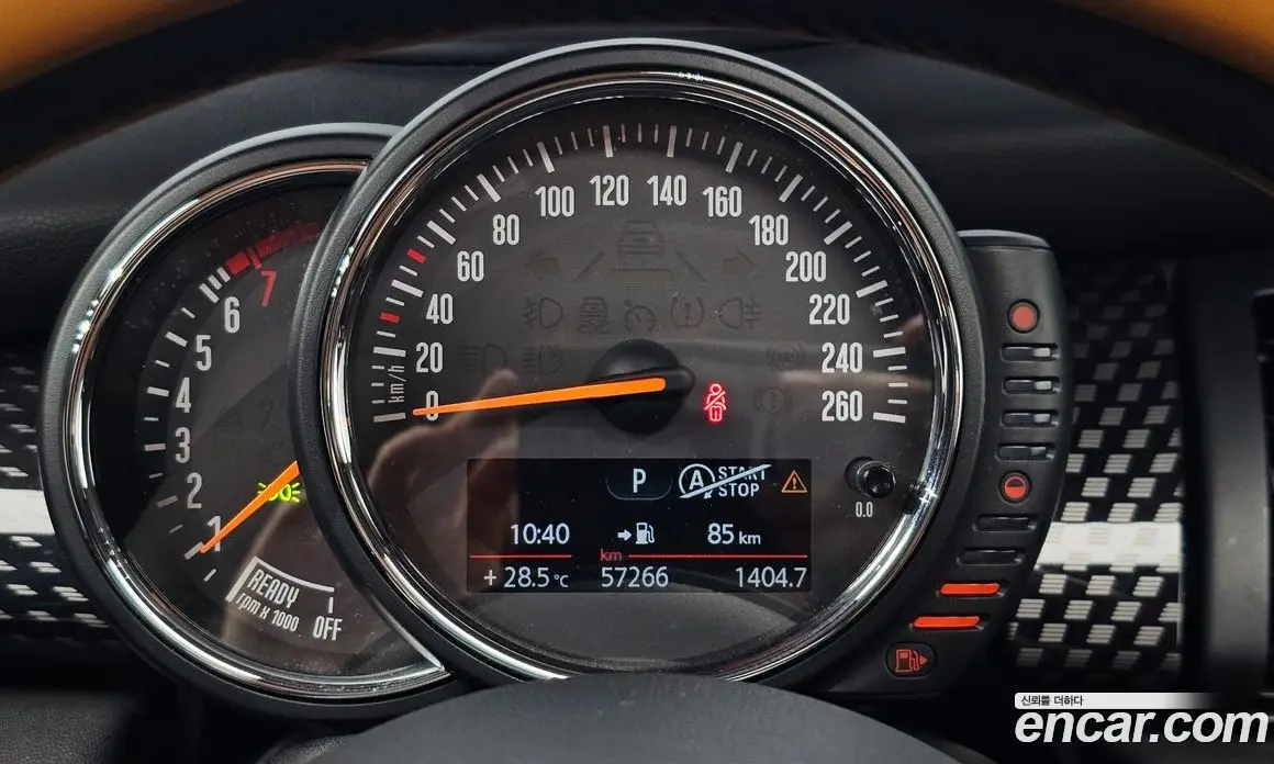 Mini Cooper 2016 2.0 автомат (гидро), фото 8