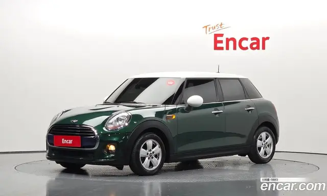 Mini Cooper 2017 1.5 автомат (гидро), миниатюра 1