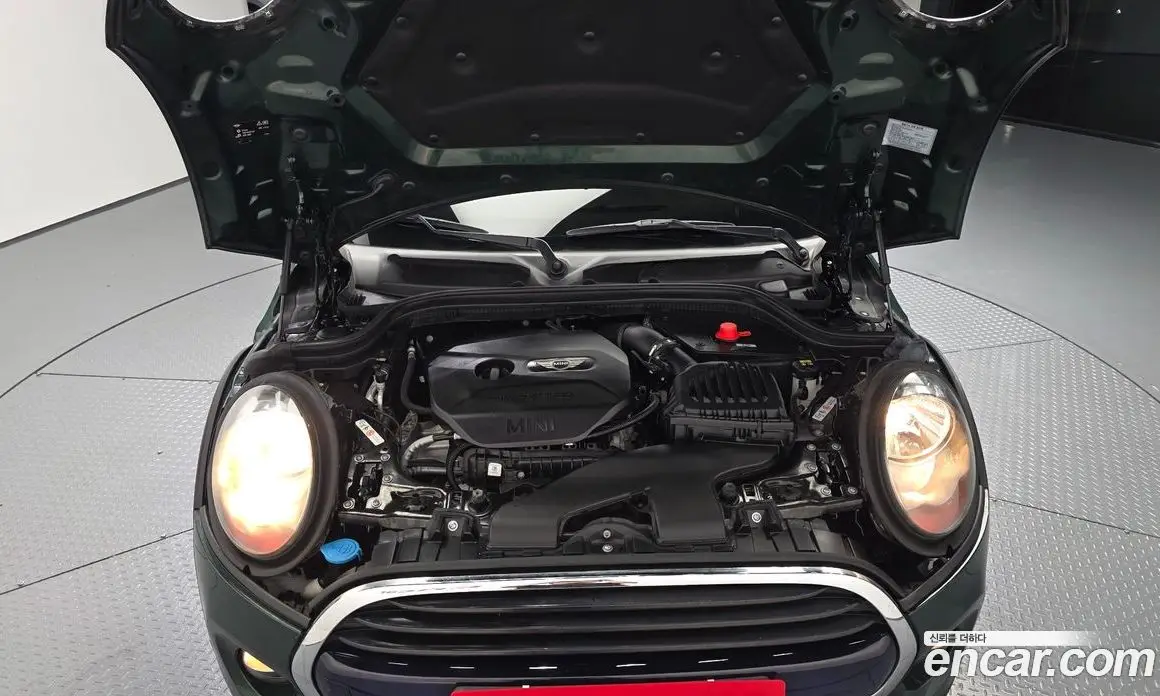 Mini Cooper 2017 1.5 автомат (гидро), фото 6