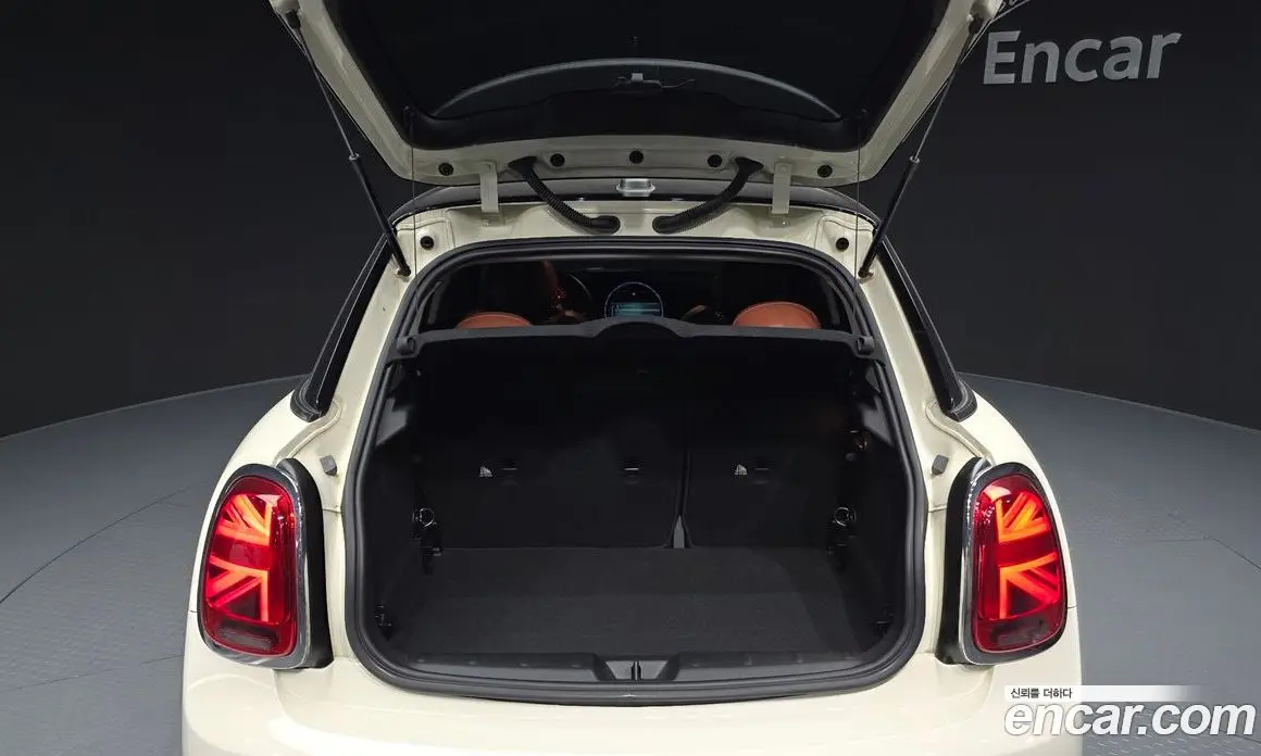 Mini Cooper 2022 1.5 автомат (гидро), фото 26