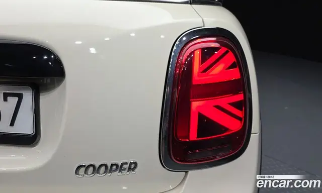 Mini Cooper 2022 1.5 автомат (гидро), миниатюра 9