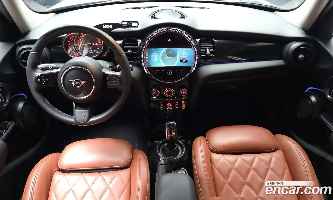 Mini Cooper 2022 1.5 автомат (гидро), фото 10